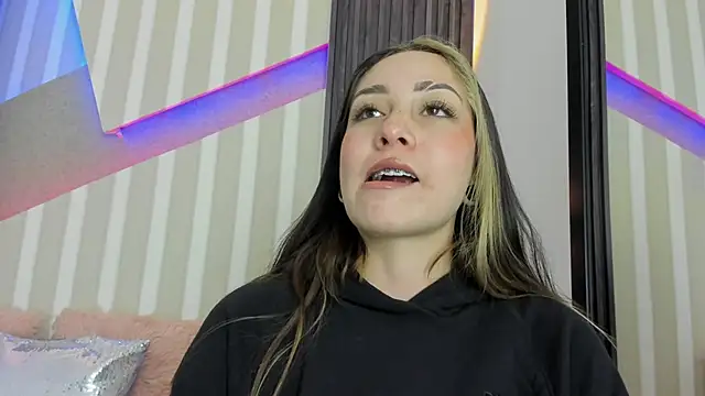 emily layton online show from 10-19-25, 04:40