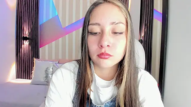 emily layton online show from 10-22-25, 02:39