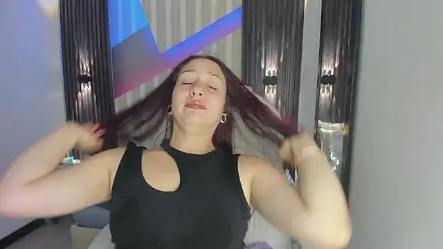 emily layton online show from 02-03-26, 12:20