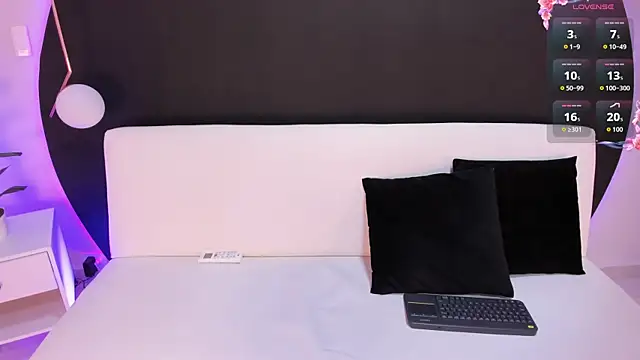 Snapshot of Ada_Monroe10 chatting on 03-02-26, 04:25 Ada Monroe10 online show from 03-02-26, 04:25