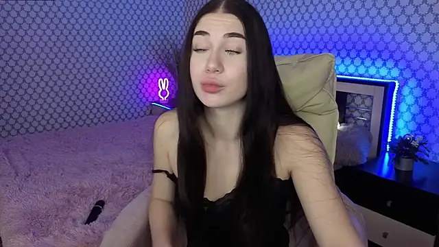 Sunny Sweety online show from 11-13-25, 07:35