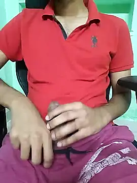 Snapshot of Smartboi007 chatting on 12-22-24, 05:45 Smartboi007 online show from 12-22-24, 05:45