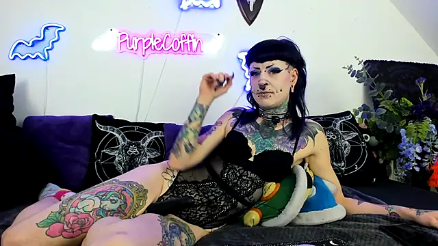 Purple Coffin666 online show from 05-04-26, 02:57