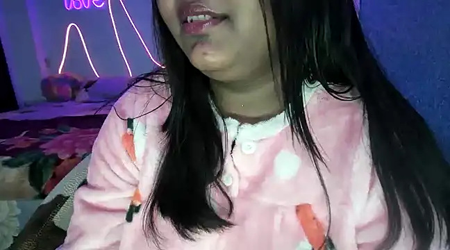 expression queen online show from 12-03-24, 05:23