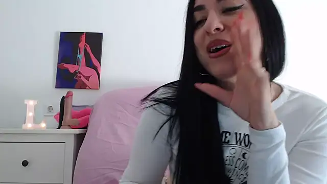 leilacam25 online show from 11-29-25, 11:46