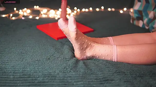 Snapshot of Yourlittledemon chatting on 12-13-24, 03:00 Yourlittledemon online show from 12-13-24, 03:00