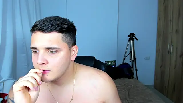 jhonstark09 online show from 12-19-24, 04:35