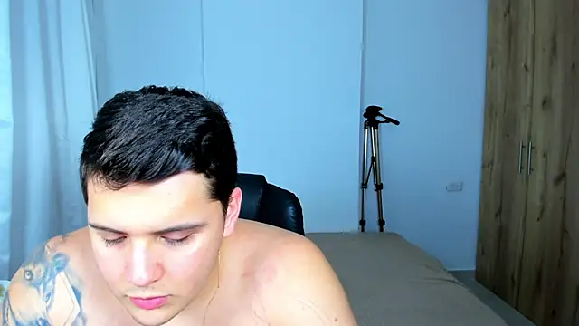 jhonstark09 online show from 02-06-25, 09:49