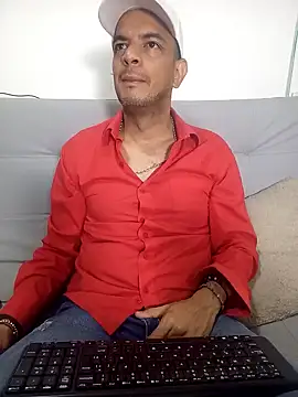 latinmartin73 online show from 02-08-25, 10:40