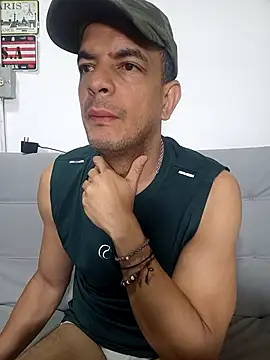 latinmartin73 online show from 02-15-25, 11:50