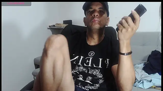 latinmartin73 online show from 05-03-26, 03:45