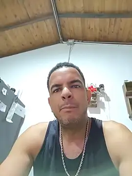 latinmartin73 online show from 06-14-26, 04:47