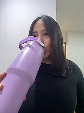 kittyfresita online show from 11-14-25, 02:32