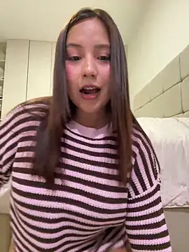 kittyfresita online show from 05-06-26, 02:51