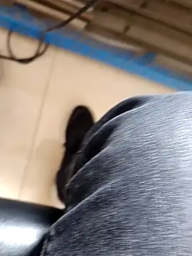 huzi518 online show from 03-19-26, 02:48