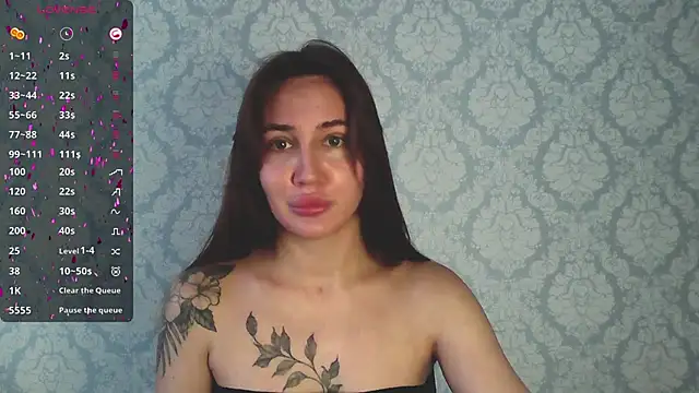 Stasia Queen online show from 01-07-25, 08:24