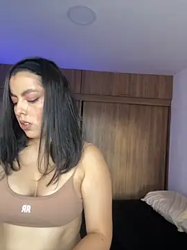 DakotaShelby online show from 12-29-24, 10:14