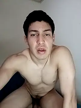 Snapshot of kinkyboyleo chatting on 11-20-25, 05:45 kinkyboyleo online show from 11-20-25, 05:45