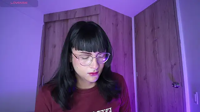 Kiitygirl online show from 01-28-25, 10:34