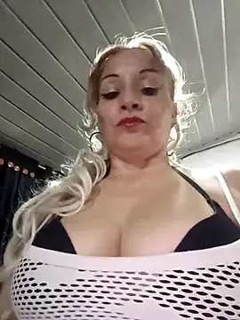 Fenix 528 online show from 12-20-25, 11:01