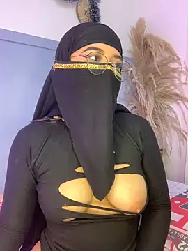 Maisa issa online show from 01-04-25, 03:49