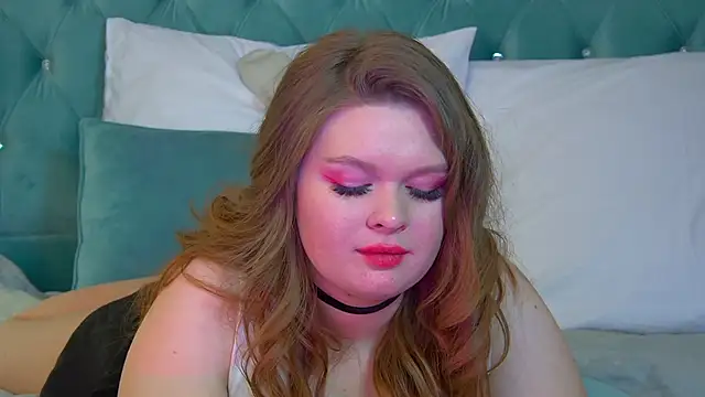 CrystalLyons online show from 02-21-25, 08:16