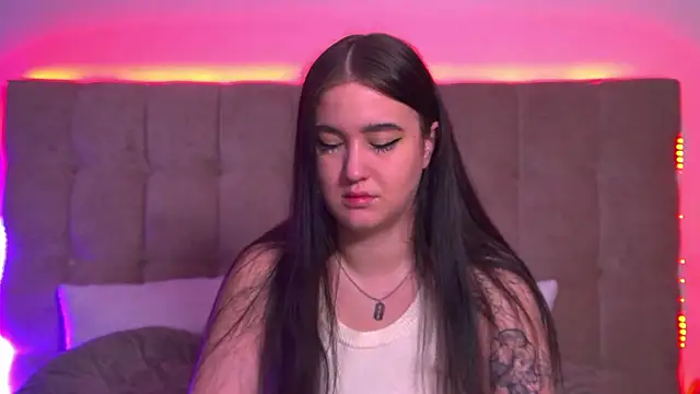 ChristinaMilton online show from 01-29-25, 04:36