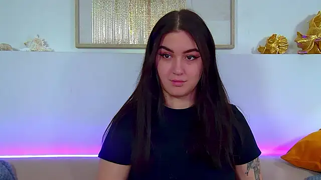 ChristinaMilton online show from 10-07-25, 06:38