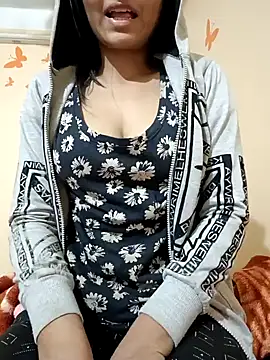 Snapshot of Sanaya_7 chatting on 12-25-24, 07:46 Sanaya 7 online show from 12-25-24, 07:46