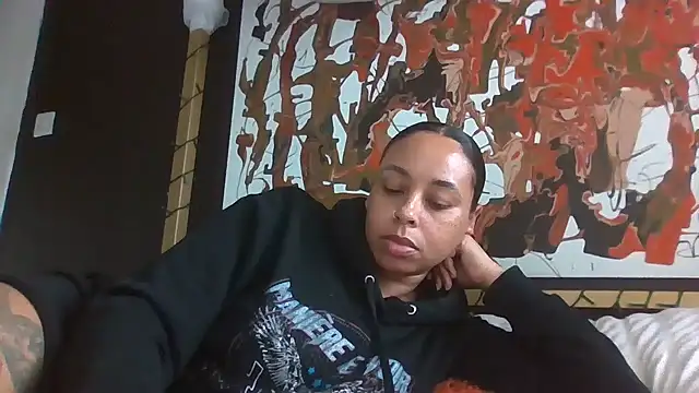 Snapshot of bigbootyjayda chatting on 04-10-26, 04:33 bigbootyjayda online show from 04-10-26, 04:33