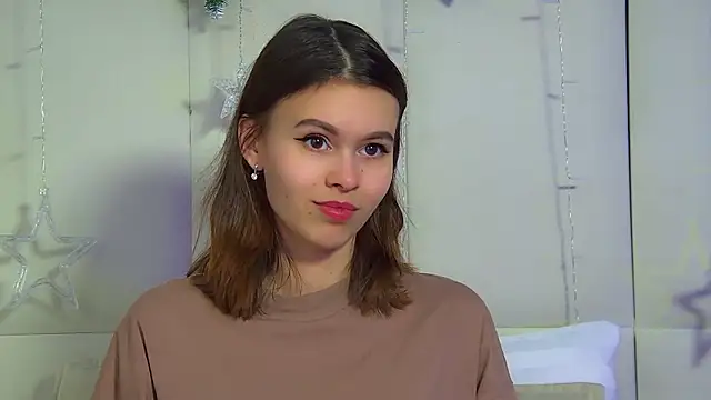 PollyLanders online show from 12-14-25, 06:23