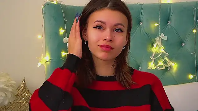 PollyLanders online show from 12-22-25, 08:06