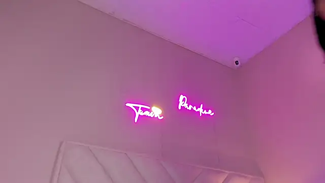 dani skinny  online show from 09-17-25, 11:45