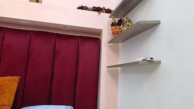 JESSYCORTES online show from 01-14-25, 11:10