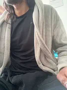 Snapshot of Lucascacaca chatting on 03-22-25, 11:42 Lucascacaca online show from 03-22-25, 11:42