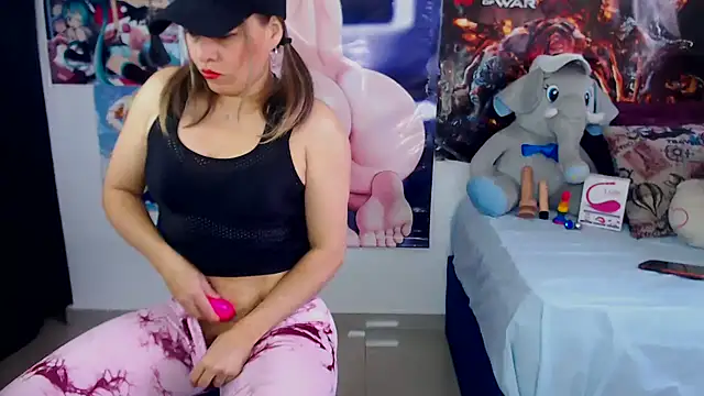 Snapshot of conejita_hotxxx chatting on 01-23-25, 04:37 conejita hotxxx online show from 01-23-25, 04:37