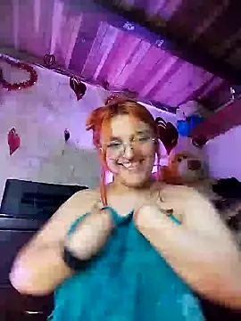 Snapshot of SophiaWeestt99 chatting on 02-17-25, 07:47 SophiaWeestt99 online show from 02-17-25, 07:47