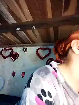 Snapshot of SophiaWeestt99 chatting on 02-22-25, 01:44 SophiaWeestt99 online show from 02-22-25, 01:44