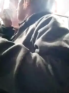 Snapshot of SophiaWeestt99 chatting on 02-24-25, 01:24 SophiaWeestt99 online show from 02-24-25, 01:24