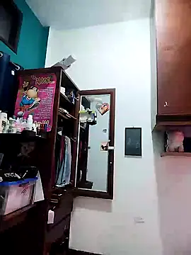 Snapshot of SophiaWeestt99 chatting on 02-28-25, 08:20 SophiaWeestt99 online show from 02-28-25, 08:20