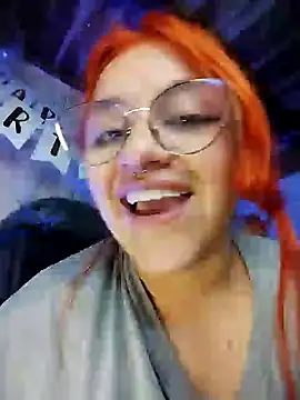 Snapshot of SophiaWeestt99 chatting on 03-12-25, 01:25 SophiaWeestt99 online show from 03-12-25, 01:25