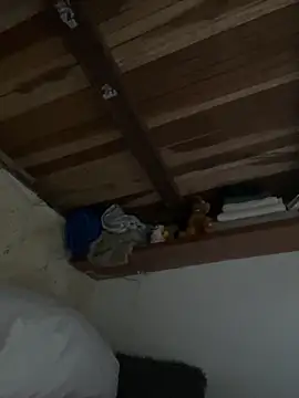 Snapshot of SophiaWeestt99 chatting on 09-16-25, 04:24 SophiaWeestt99 online show from 09-16-25, 04:24