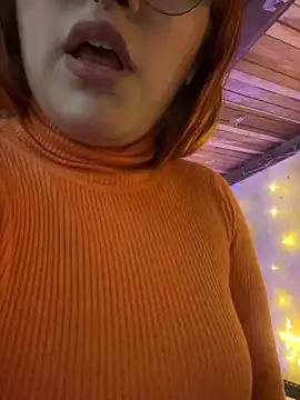 Snapshot of SophiaWeestt99 chatting on 11-02-25, 03:31 SophiaWeestt99 online show from 11-02-25, 03:31