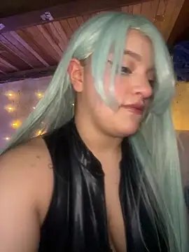 Snapshot of SophiaWeestt99 chatting on 11-03-25, 05:20 SophiaWeestt99 online show from 11-03-25, 05:20