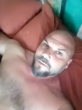 Javierchico online show from 05-07-26, 05:46