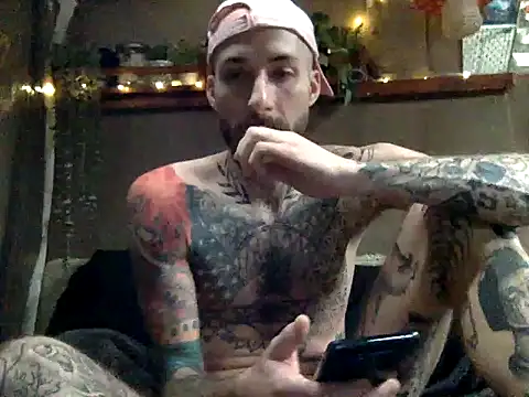 Tuhands online show from 02-14-25, 02:12