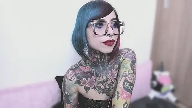 NikkiRamone online show from 09-24-25, 10:46