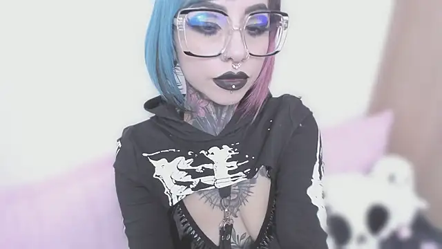 NikkiRamone online show from 09-30-25, 11:43