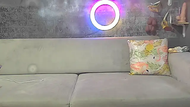 Bitter  online show from 03-21-25, 06:51