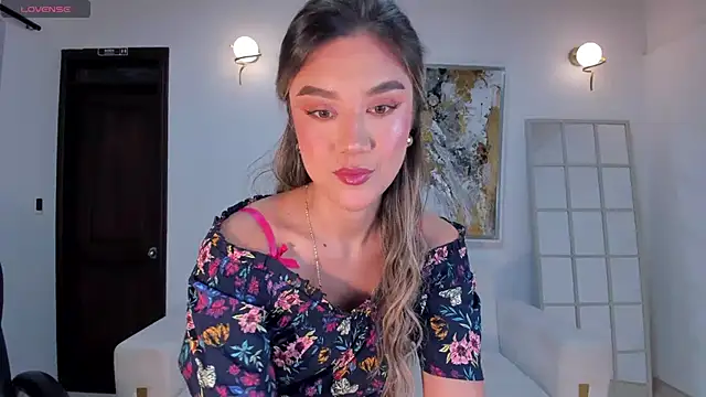 RebeccaHudson online show from 01-23-25, 03:16